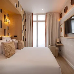 Madame Drouot & - Opera Hotel